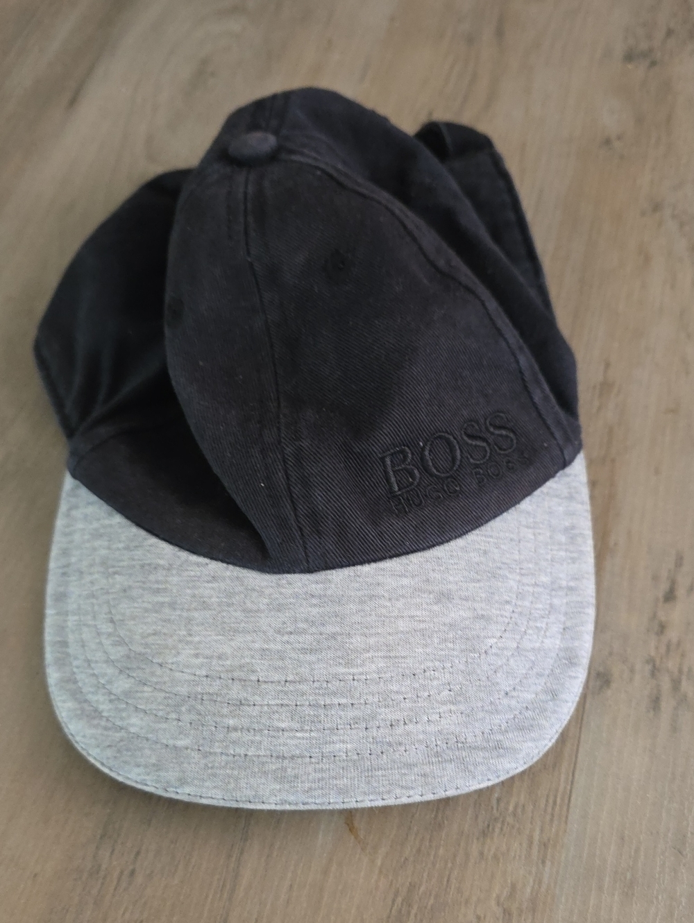 Boss Two-Tone Cap in Black and Light Gray